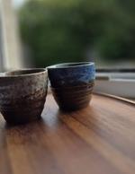 Load image into Gallery viewer, Handpainted Glazed Ceramic Tea Cups Set in Blue and White 
